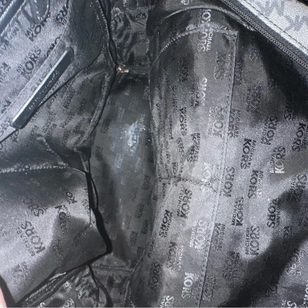 MK Backpack - Picture 4 of 7